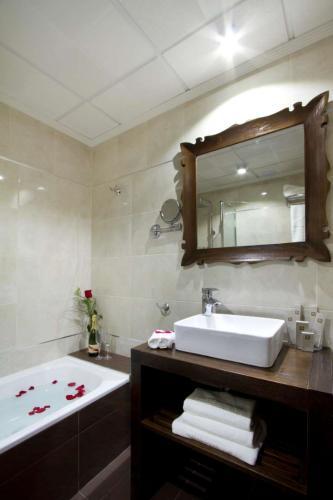 Moon Dreams Torremolinos - Adults Recommended Hotel Room photo