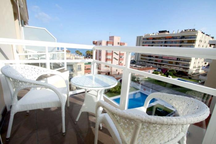 Moon Dreams Torremolinos - Adults Recommended Hotel Room photo