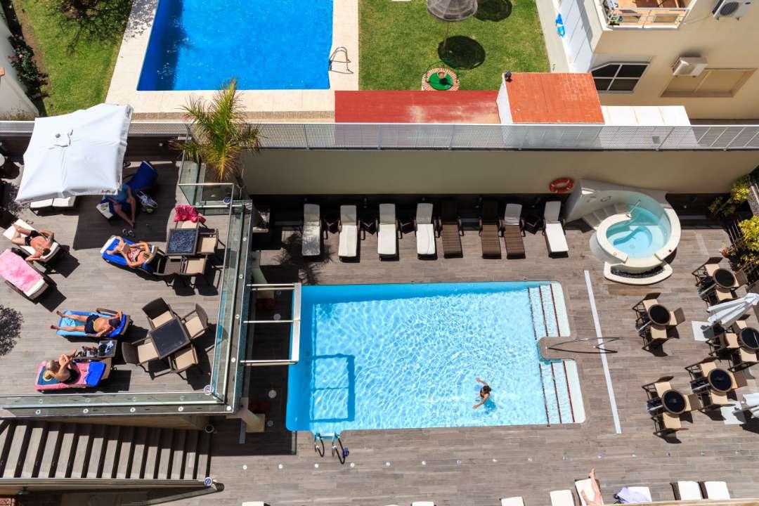 Moon Dreams Torremolinos - Adults Recommended Hotel Exterior photo